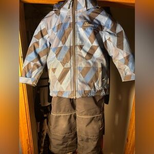 Kids 4T snowsuit